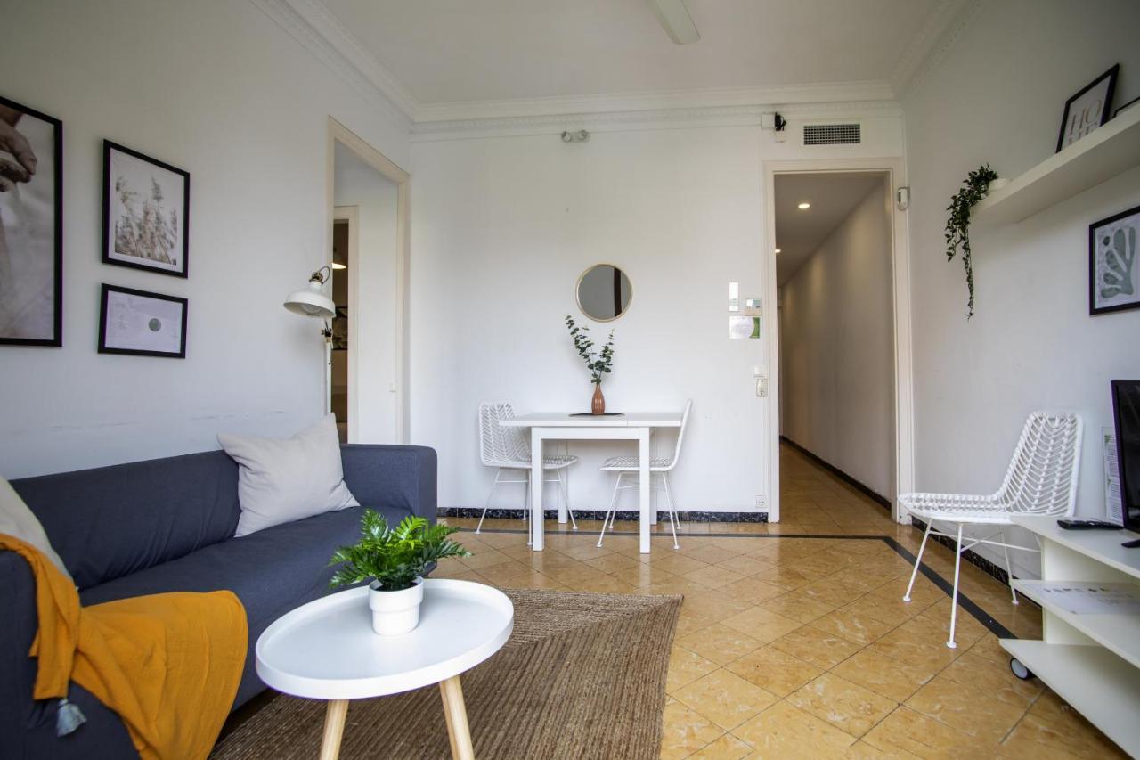 31Abpar1110 - Mediterranean Style Apartment Barcelona Bagian luar foto